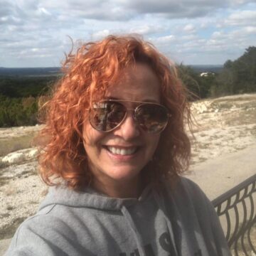 Julie Hirschfield, Pamplona Client