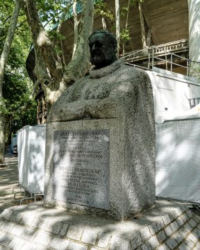 Henry Valentine, Pamplona Client